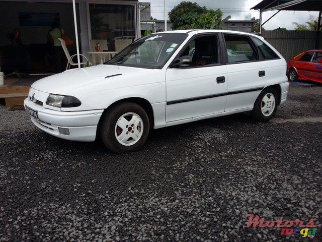 1996' Opel Astra photo #4