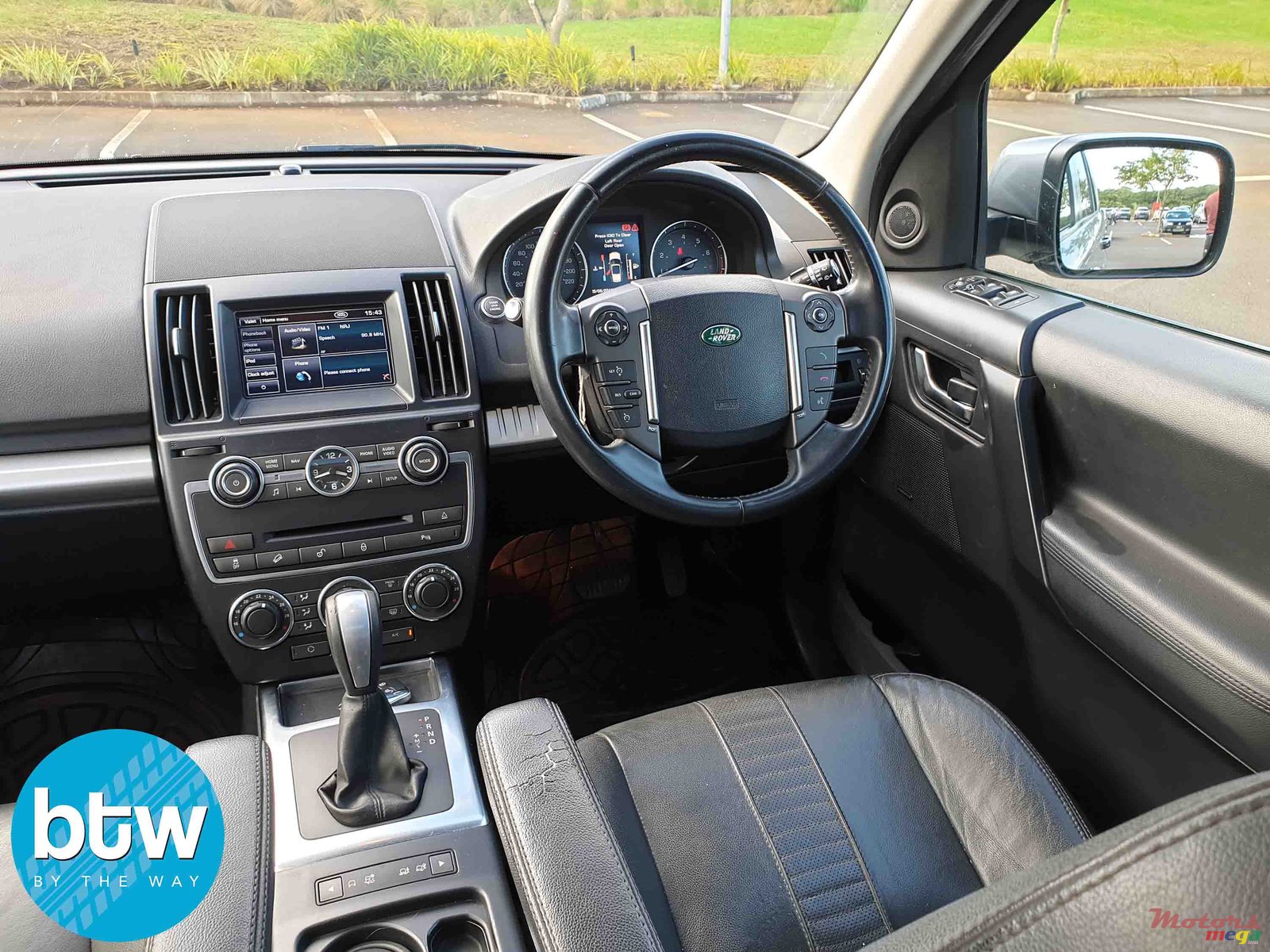 2013' Land Rover Freelander 2 Si4 photo #4