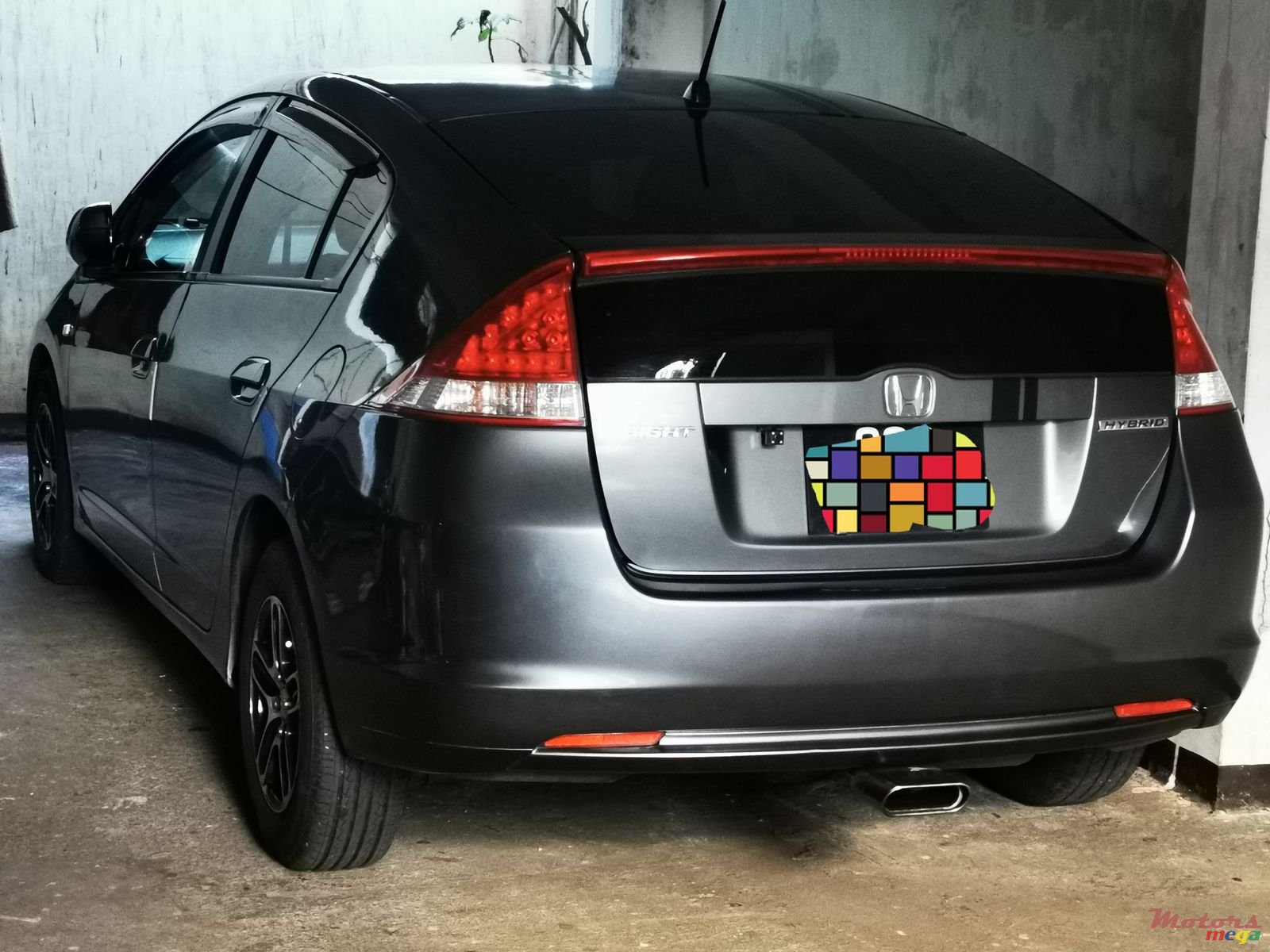 2009' Honda Insight hybrid photo #1