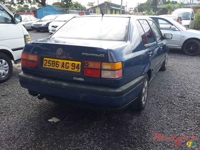 1994' Volkswagen Vento photo #4