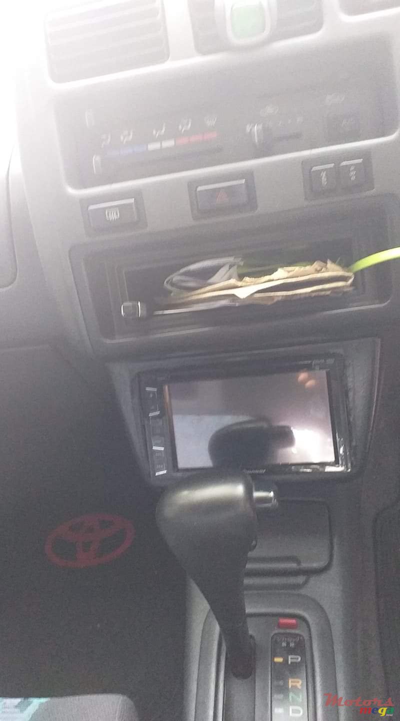 1998' Toyota RAV4 photo #3