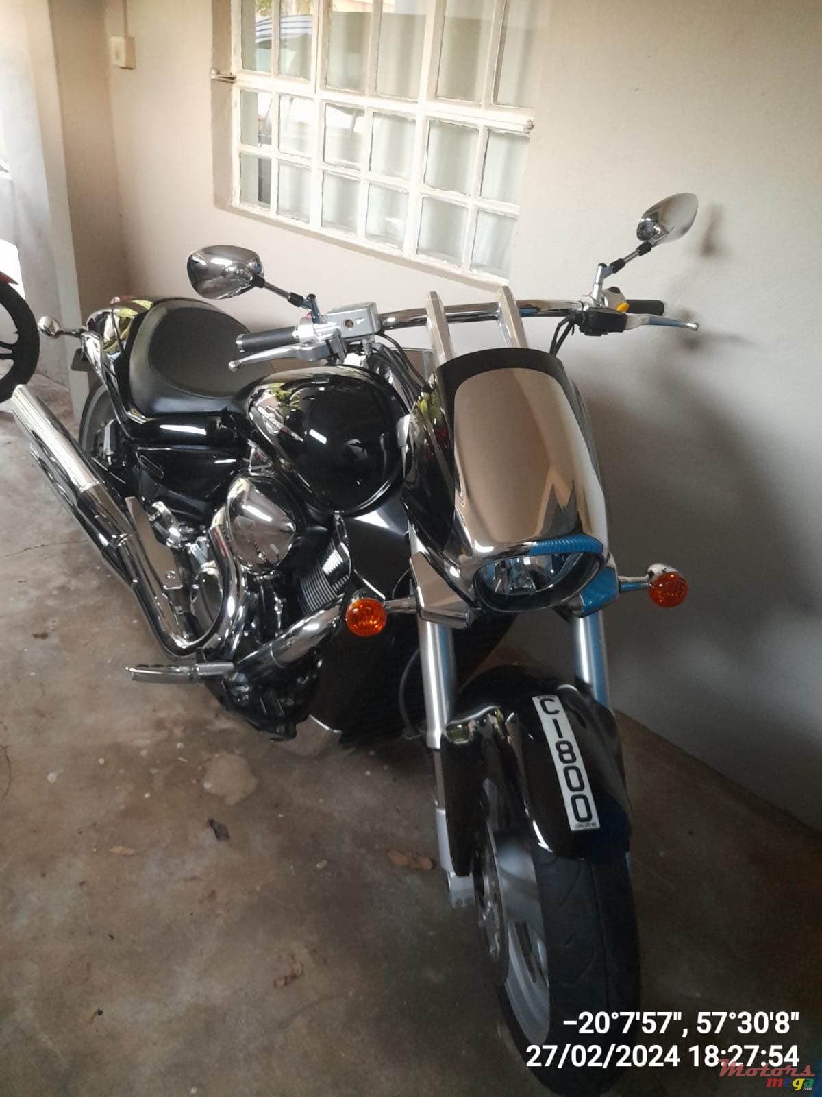 2012' Suzuki VZR 1800 L2 photo #2