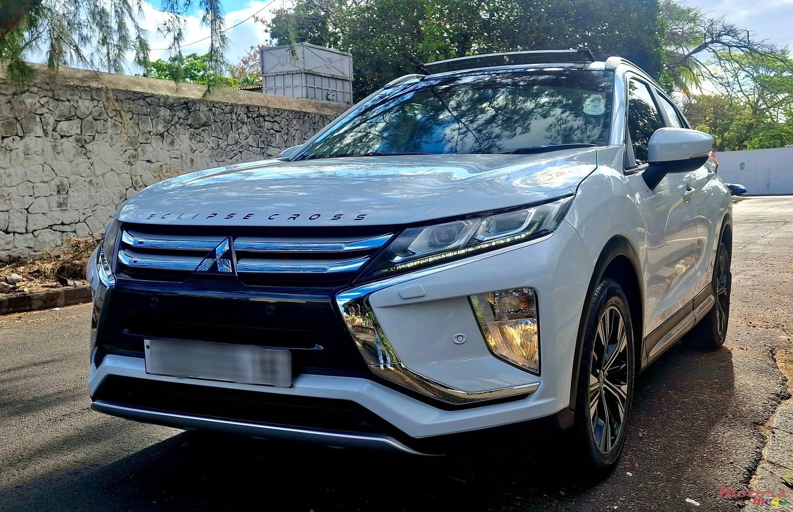 2018' Mitsubishi Excel photo #3