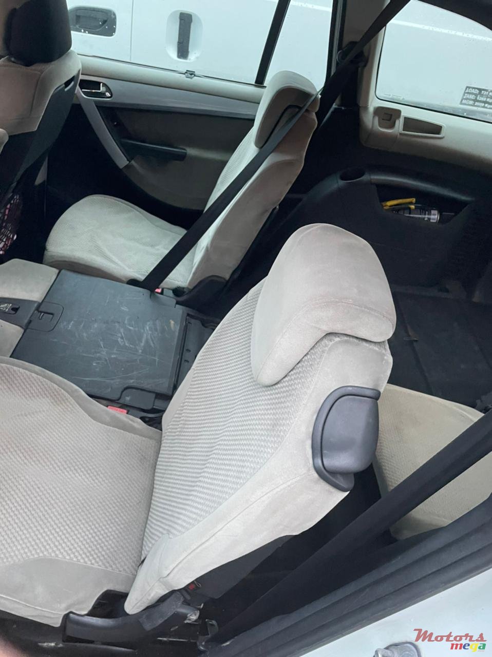 2008' Citroen C4 Picasso photo #7