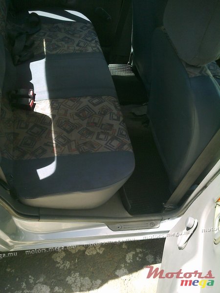 2003' Suzuki alto photo #5