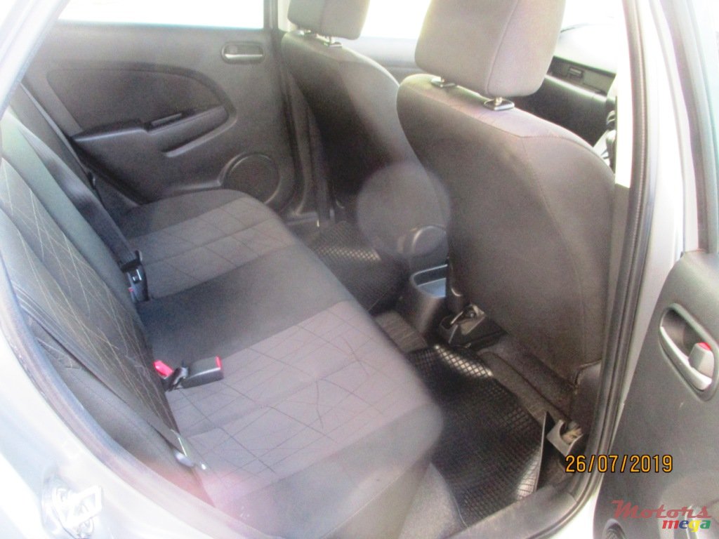 2013' Mazda Demio photo #3