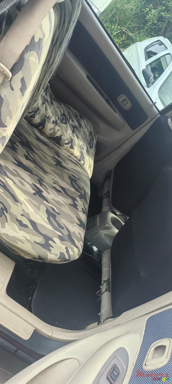 2008' Toyota Avanza photo #6