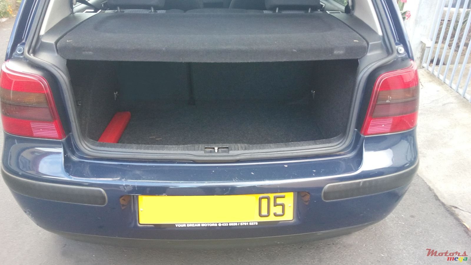 2005' Volkswagen photo #2