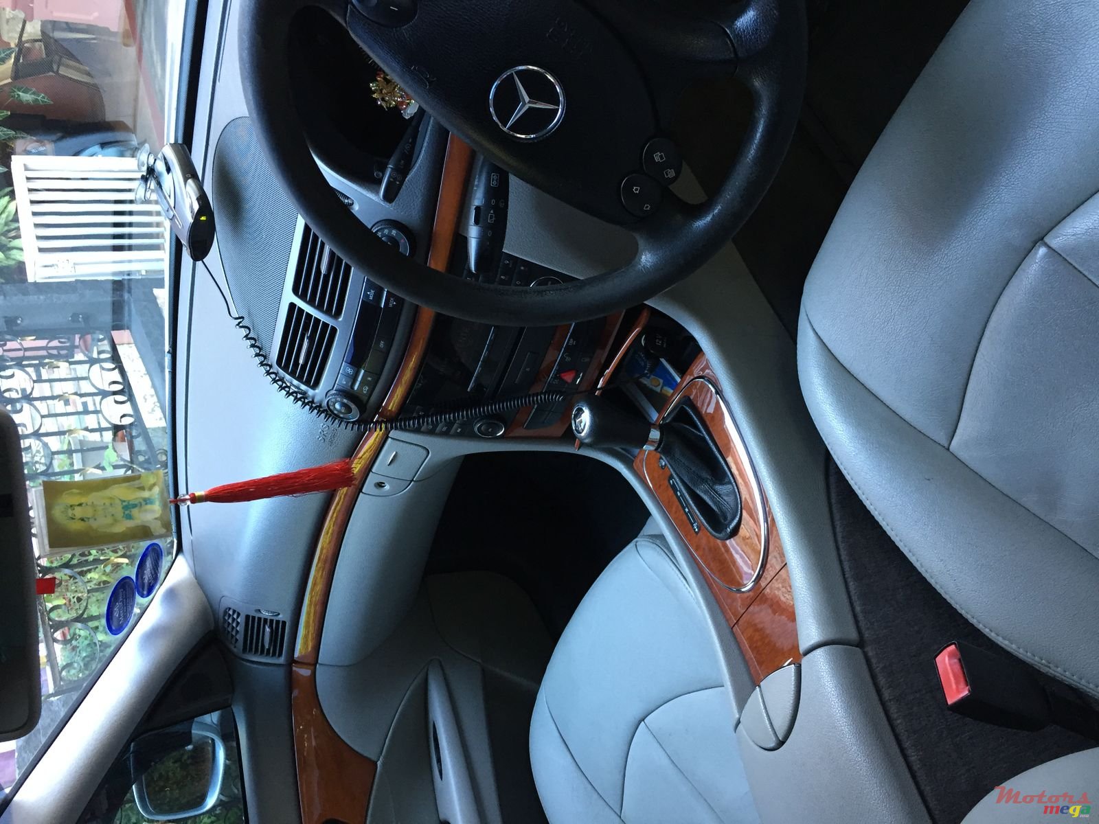 2008' Mercedes-Benz E-Class photo #5