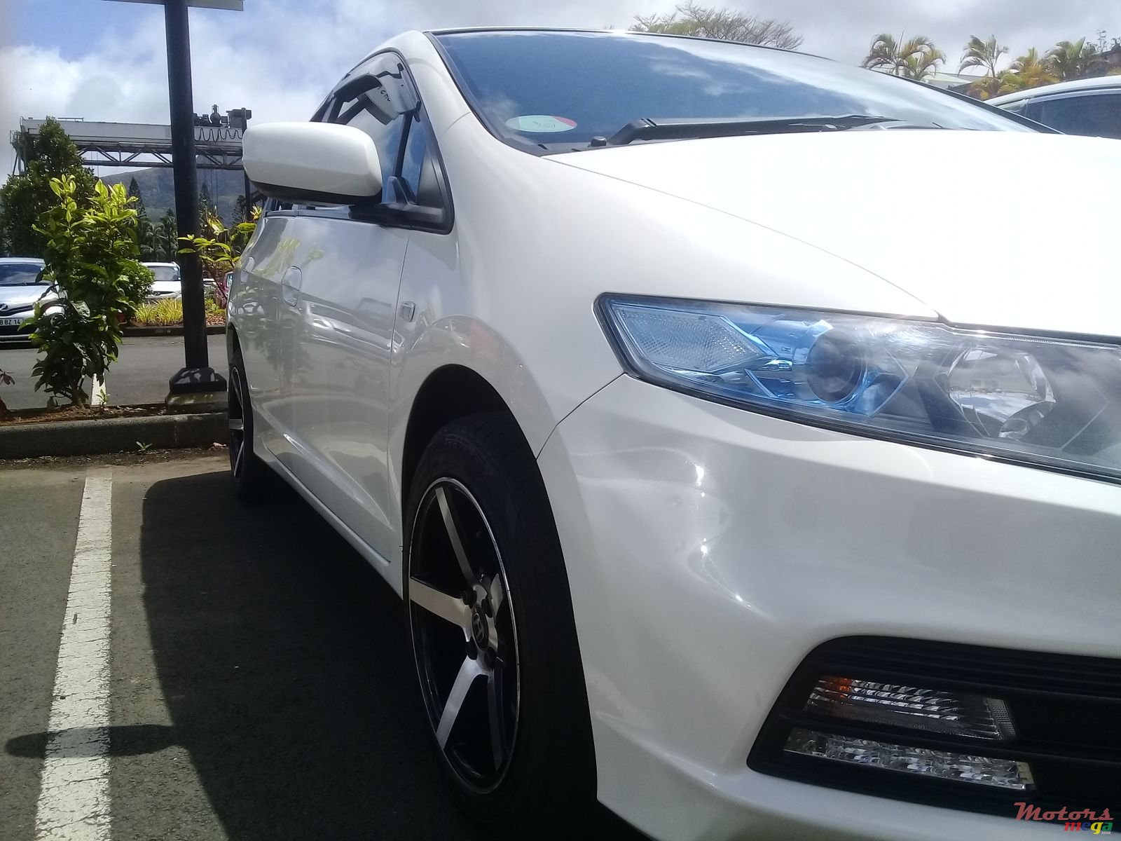 2012' Honda Insight ECO photo #7