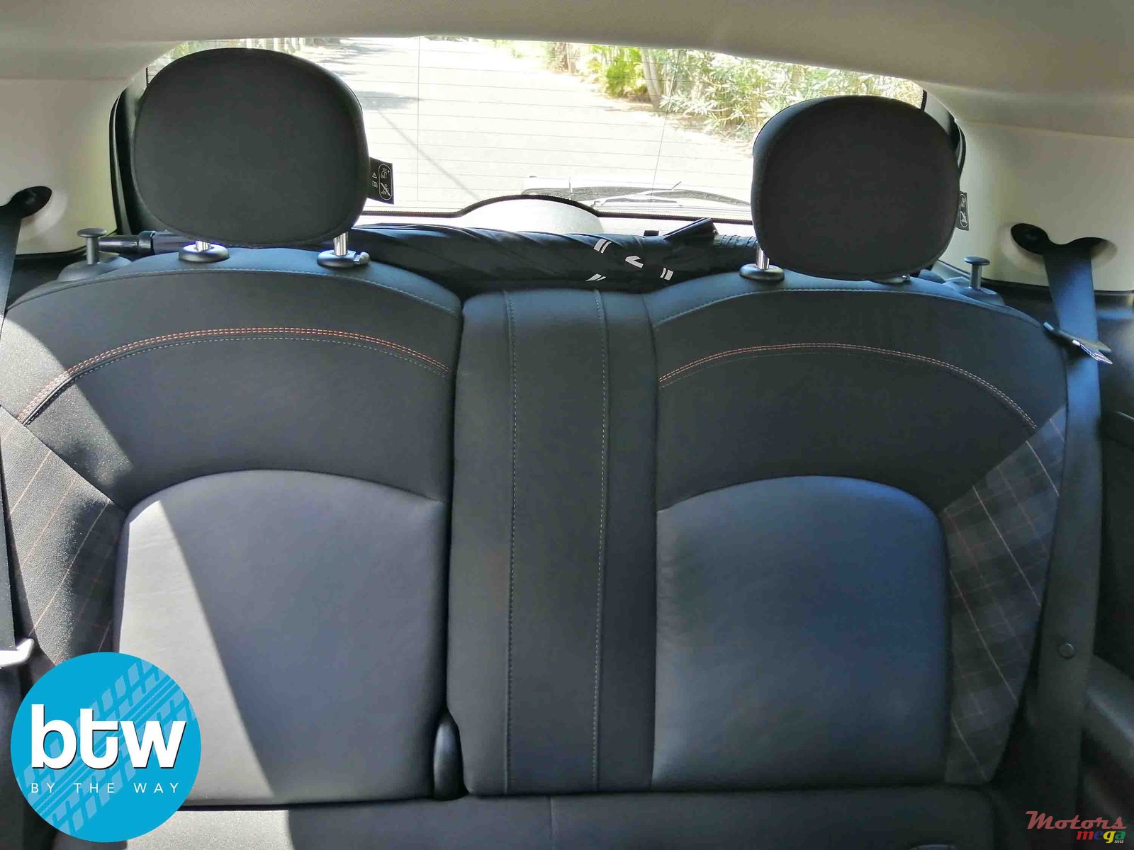 2018' MINI Cooper 7 Edition photo #3