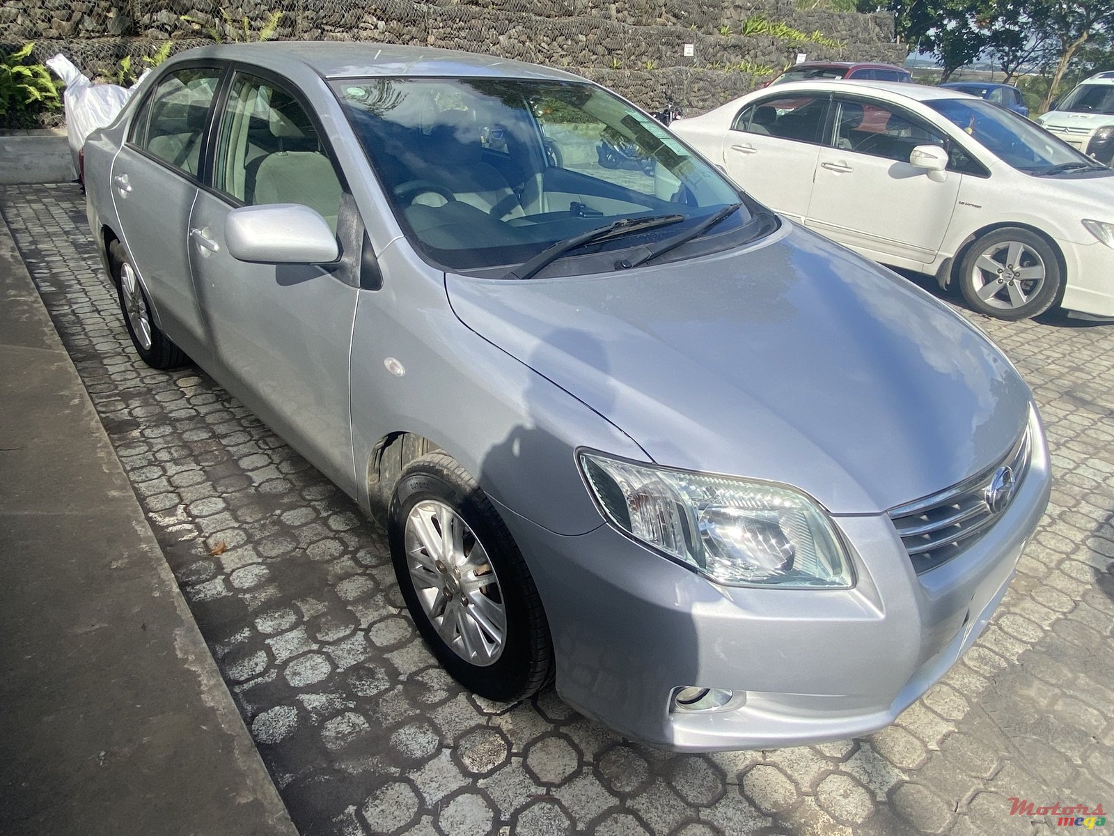 2011' Toyota Axio photo #3