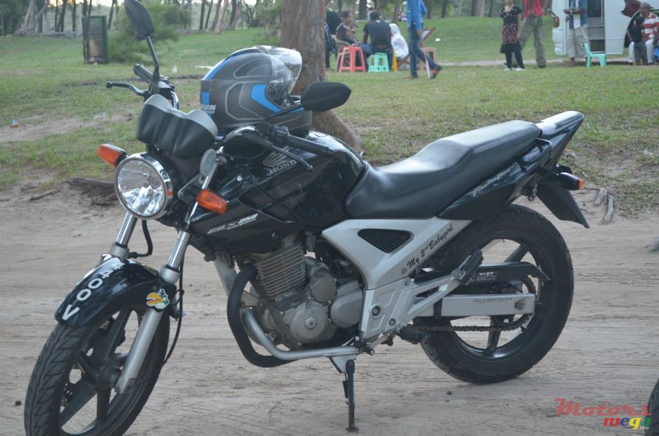 2010' Honda CBX Twister, yoshimura exhaust photo #1