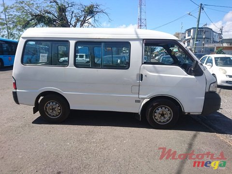 2000' Mazda Bongo photo #4