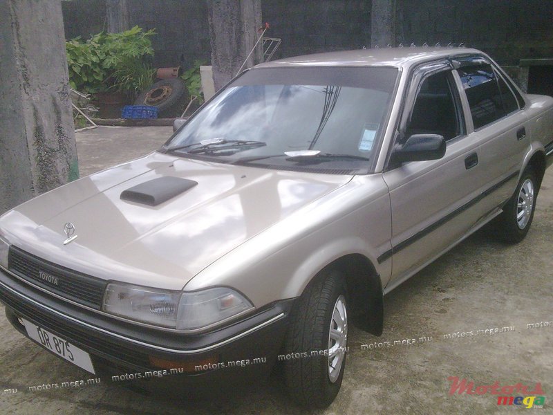 1990' Toyota EE90 photo #1