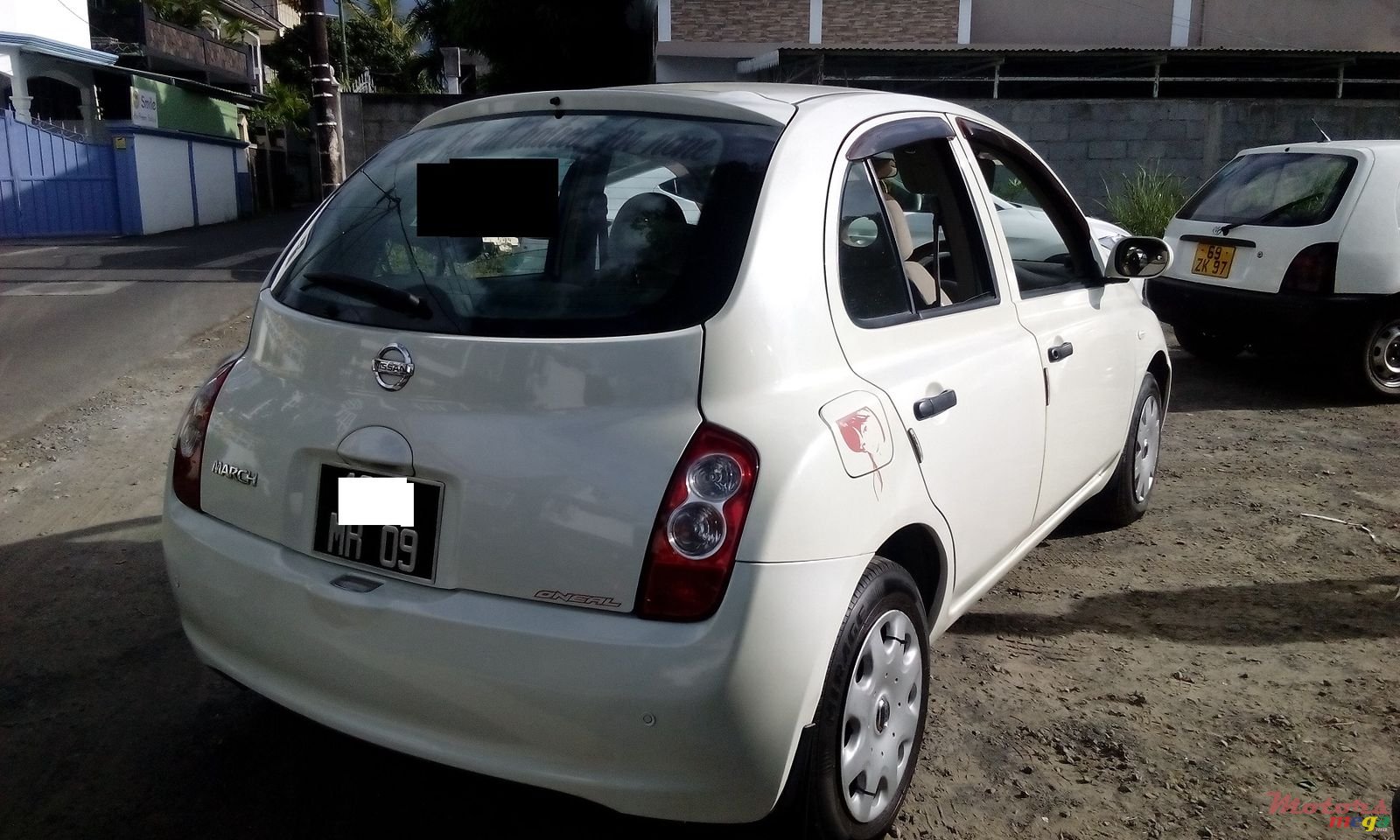 2009' Nissan March photo #4