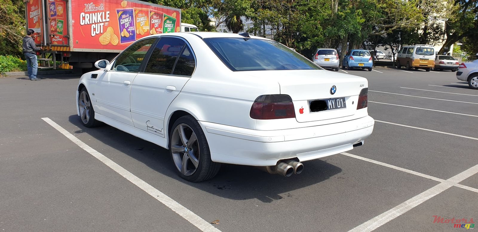 2001' BMW 525 photo #3