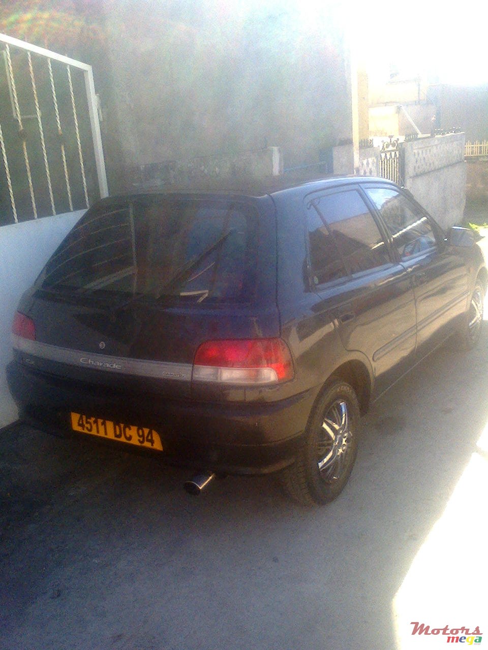 1994' Daihatsu Charade photo #1