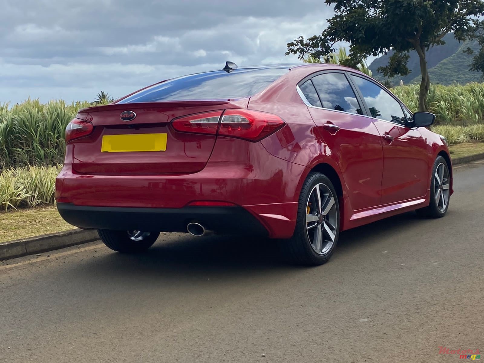 2015' Kia Cerato FORTE K3 photo #2