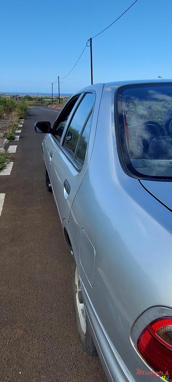 1999' Nissan Sunny B14 Elegance photo #4