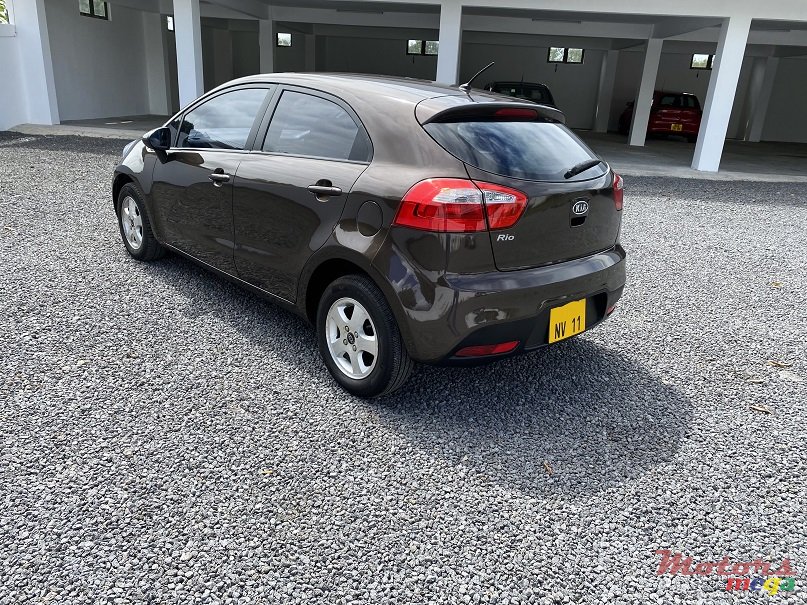 2011' Kia Rio Hatchback Manual photo #1
