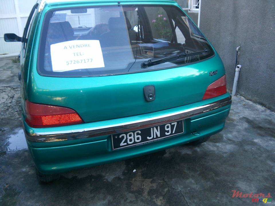 1997' Peugeot 106 photo #2