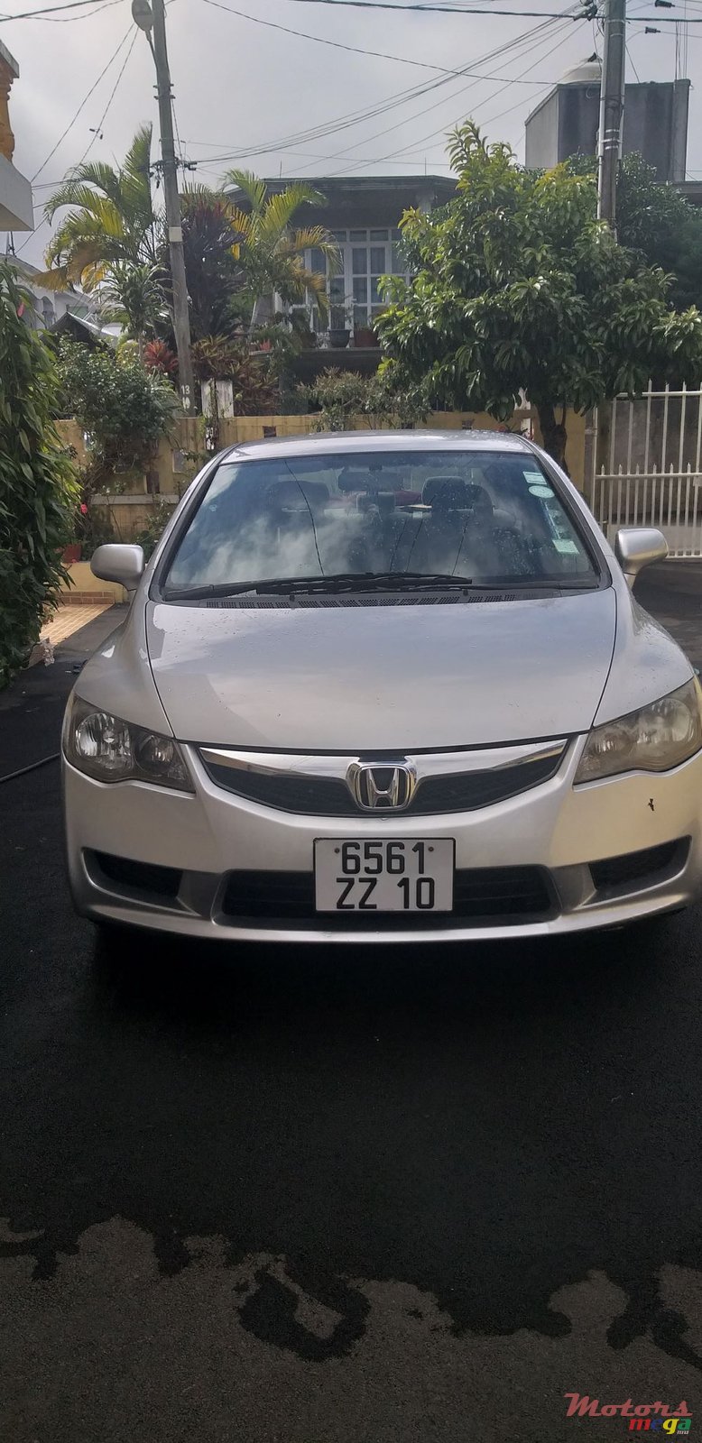 2010' Honda Civic photo #1