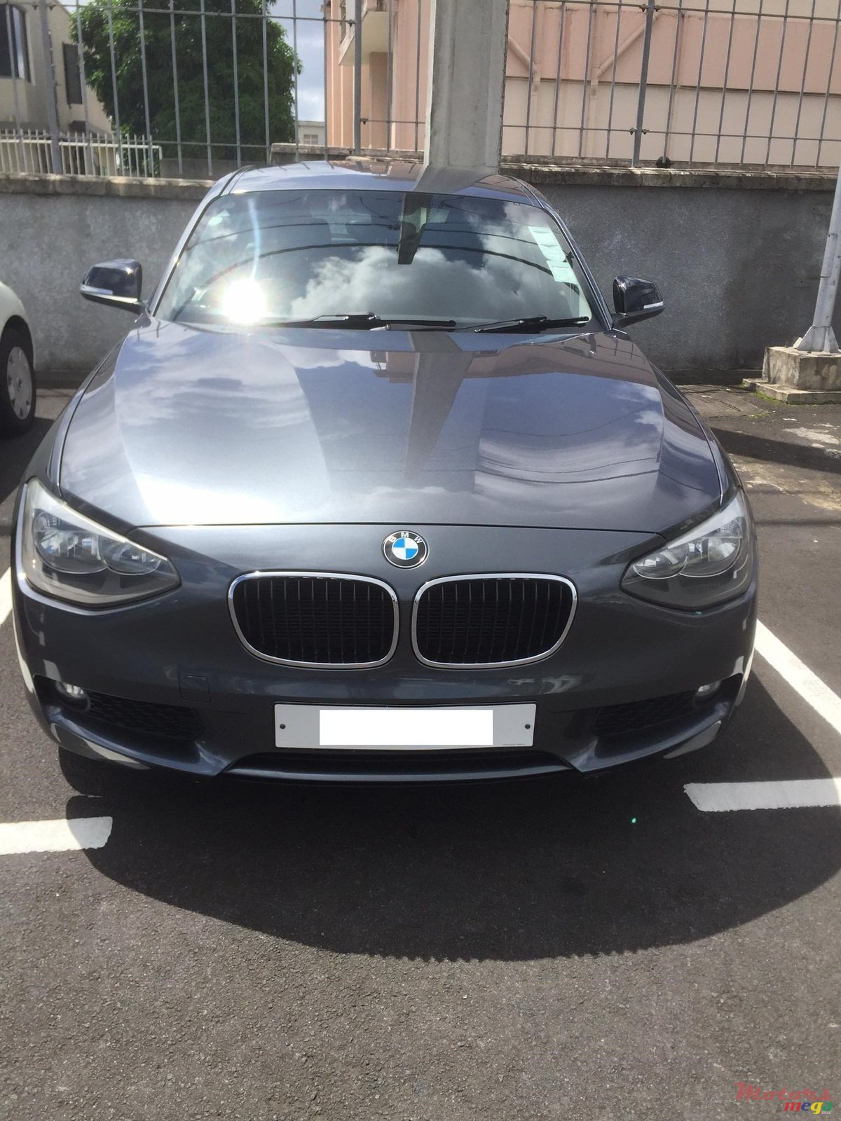 2012' BMW 1 Series Twin Turbo photo #1