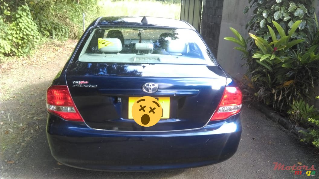 2009' Toyota Axio photo #3