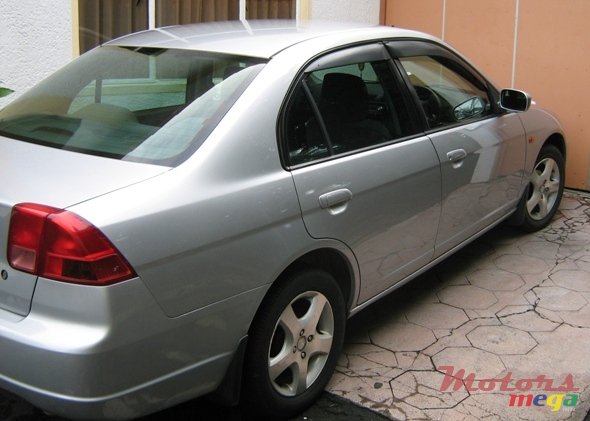 2001' Honda Civic Ferio photo #3