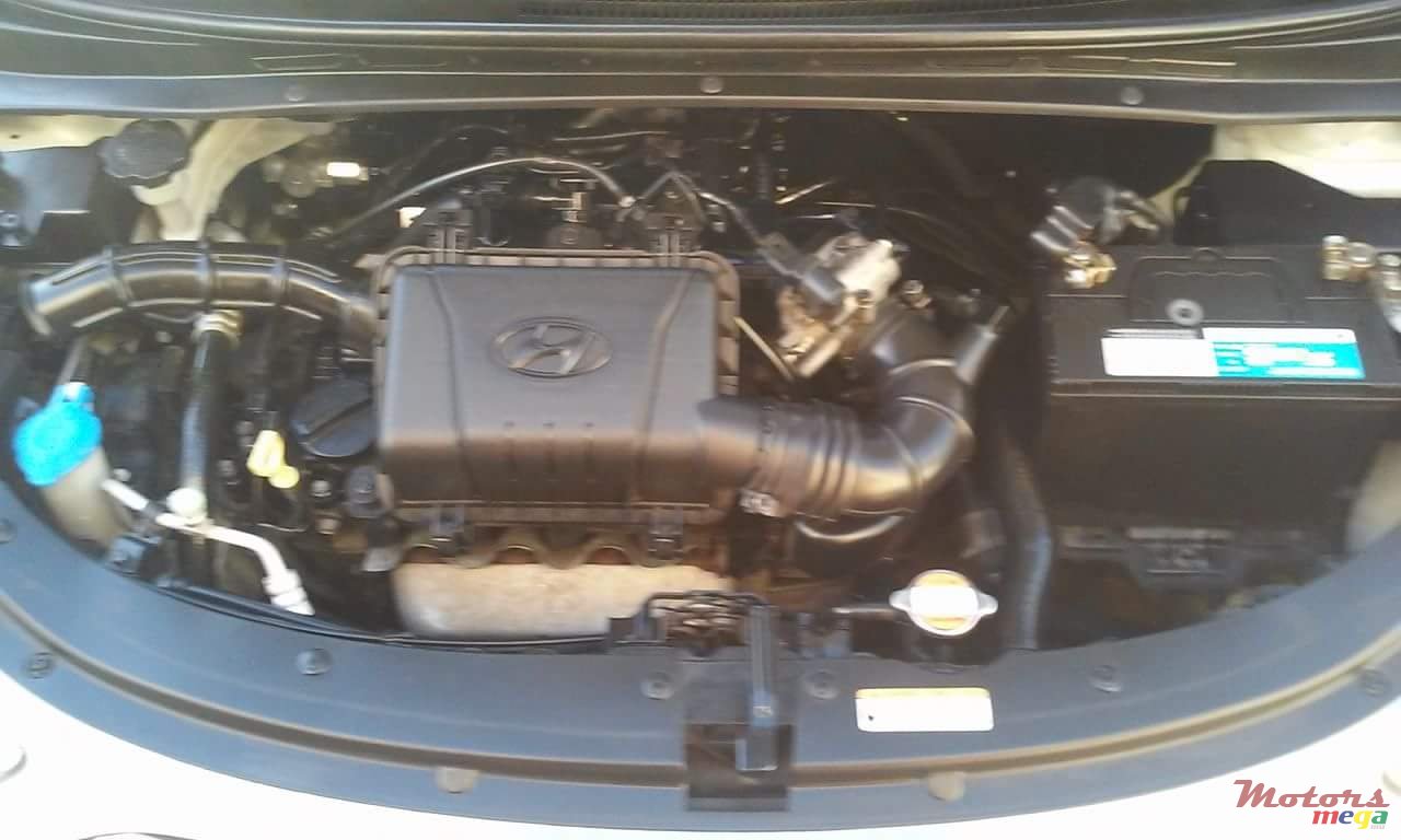 2011' Hyundai i10 photo #3