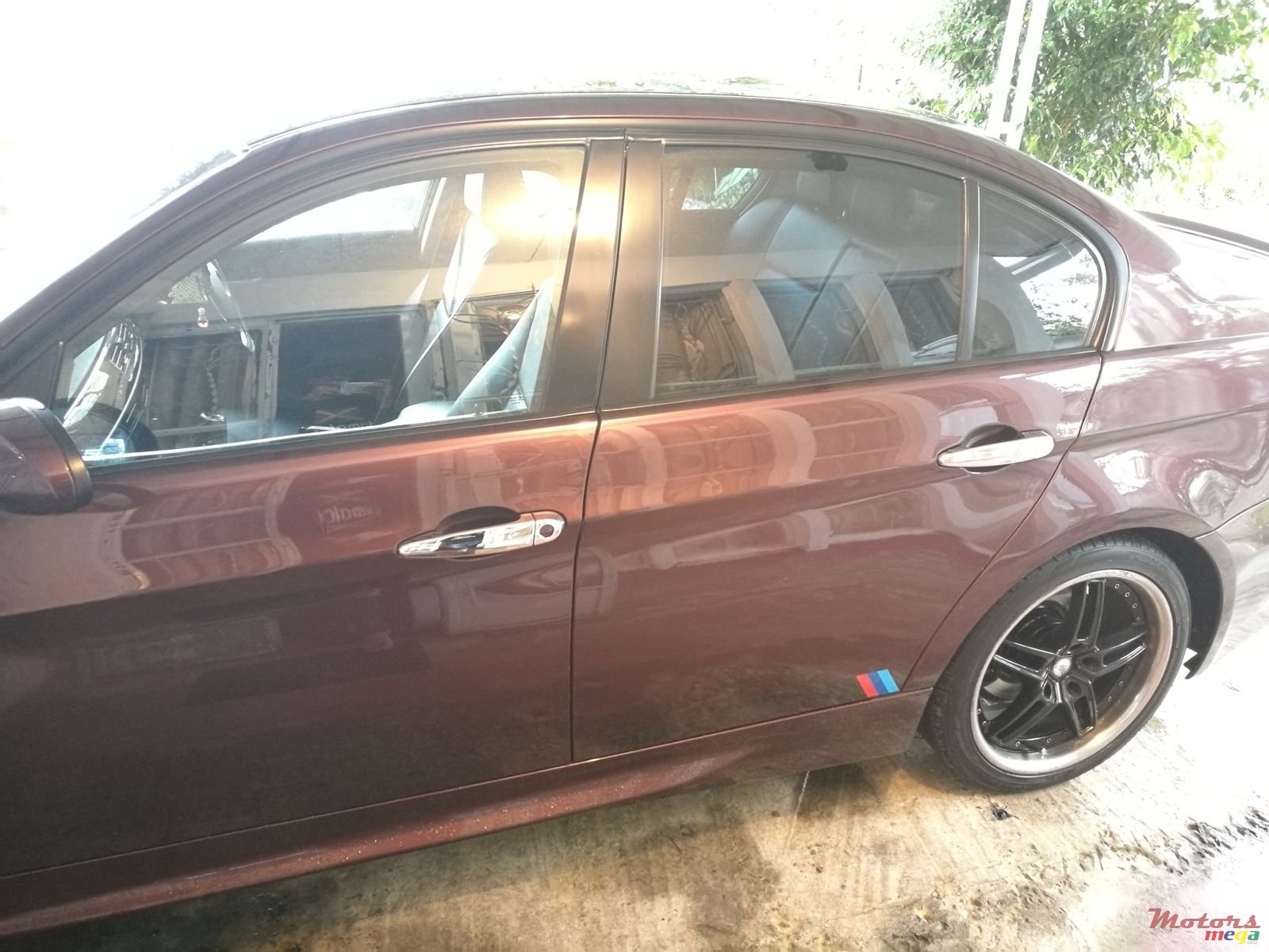 2006' BMW 3 Series photo #2