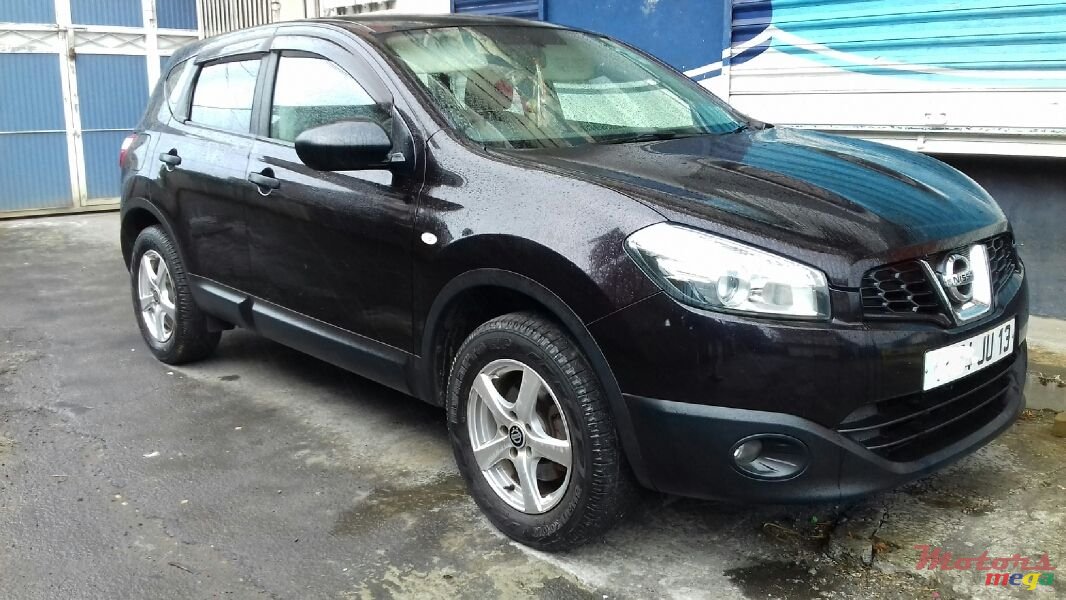 2013' Nissan Qashqai 1.6 Japan photo #1