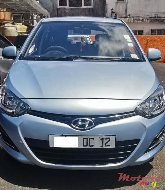 2012' Hyundai i20 photo #1