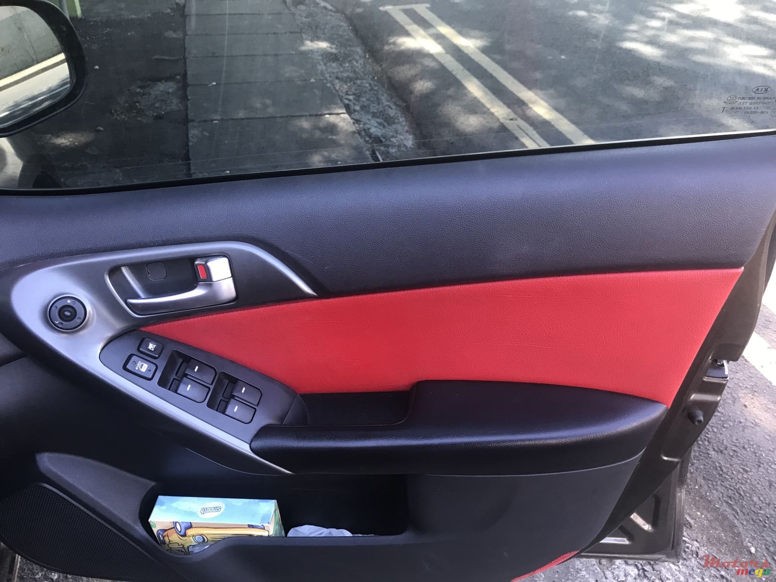 2011' Kia Cerato photo #7