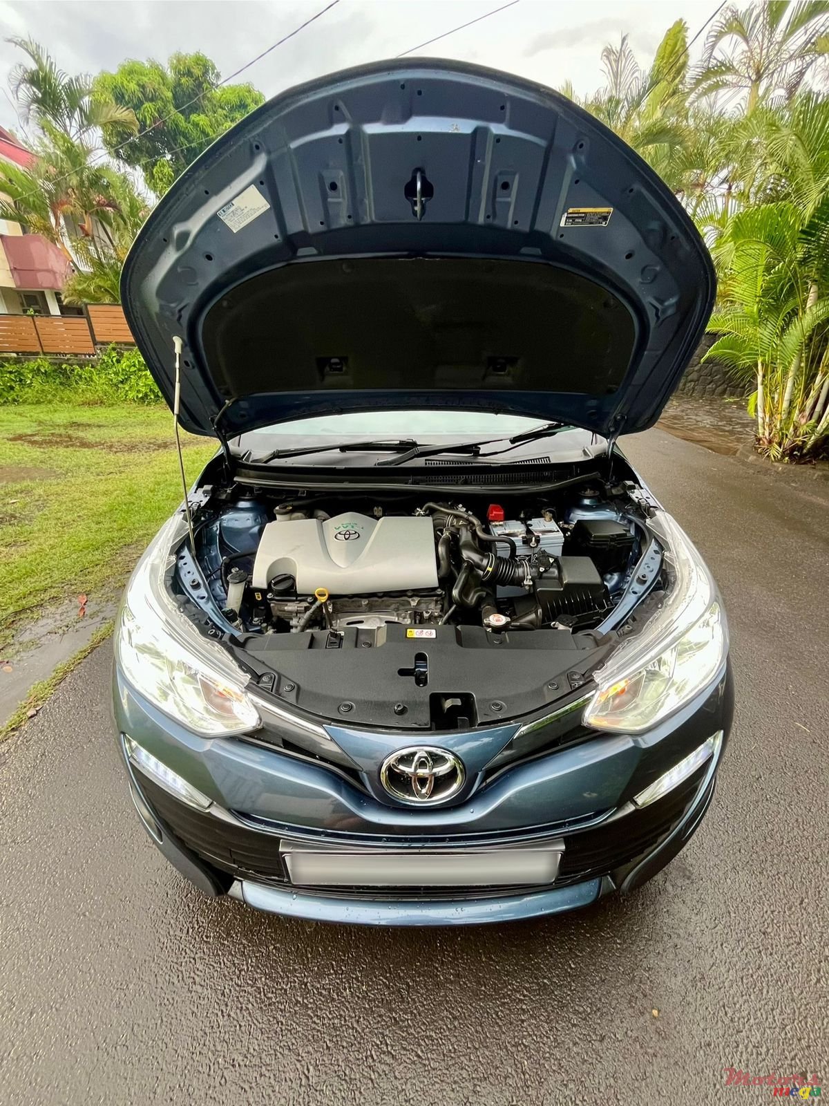 2019' Toyota Yaris photo #3