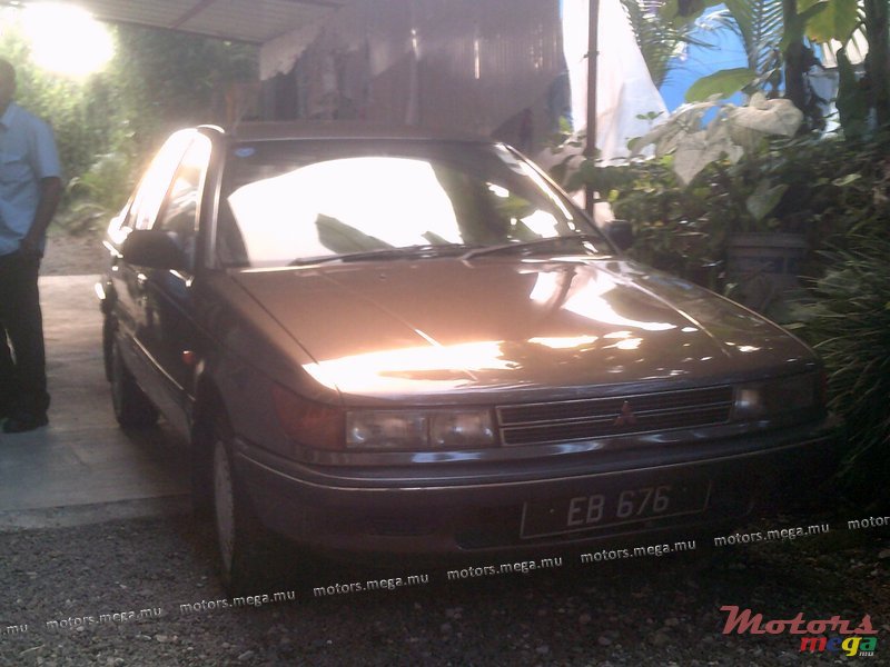 1990' Mitsubishi Lancer classic photo #1