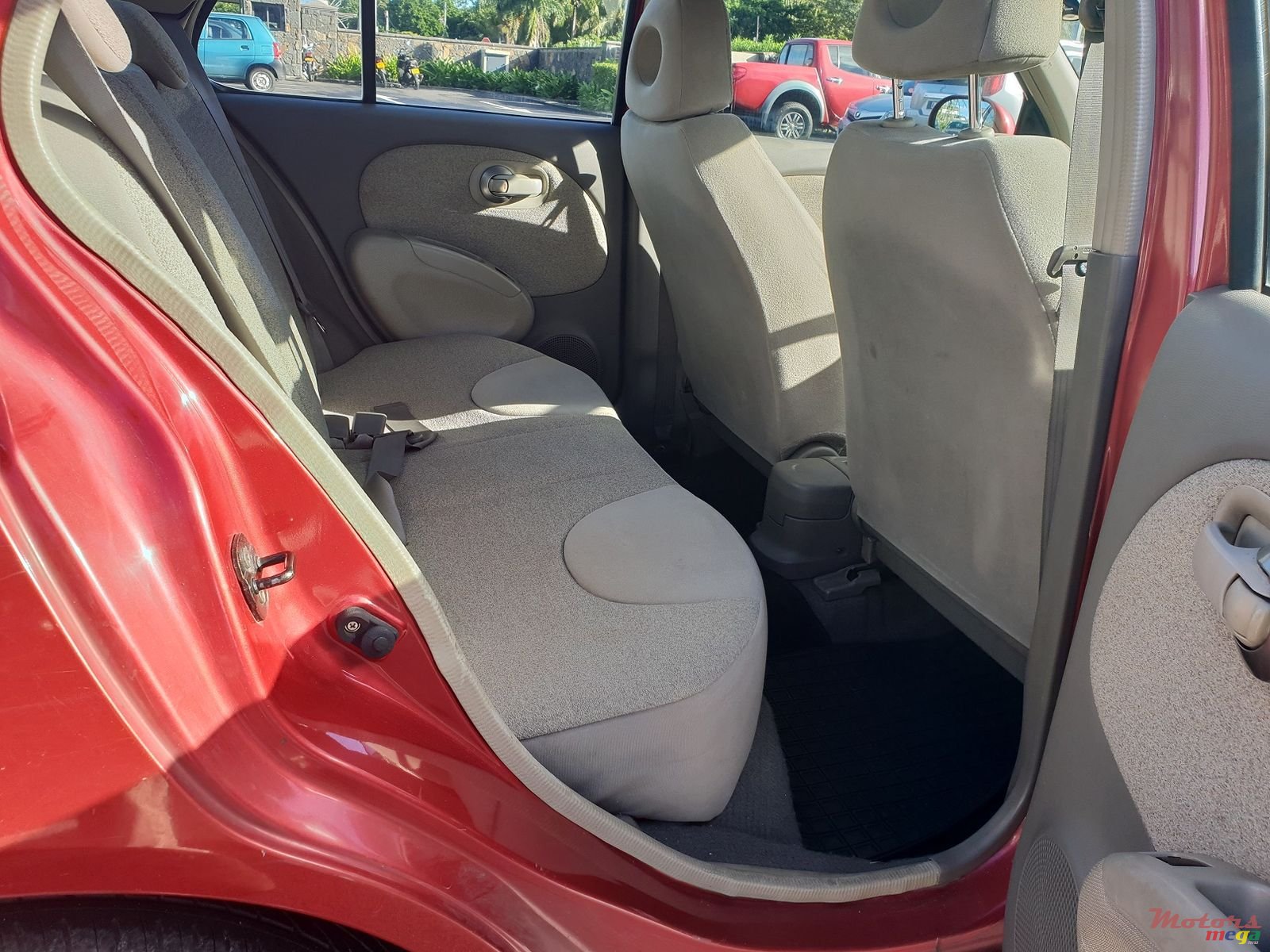 2006' Nissan March photo #2