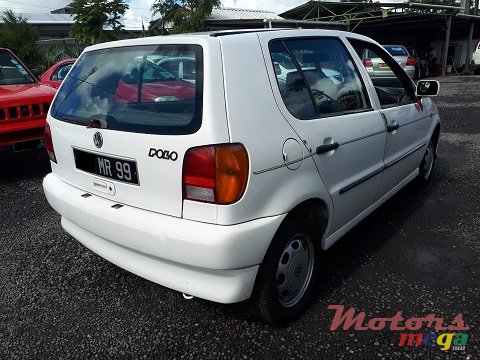 1999' Volkswagen Polo photo #7