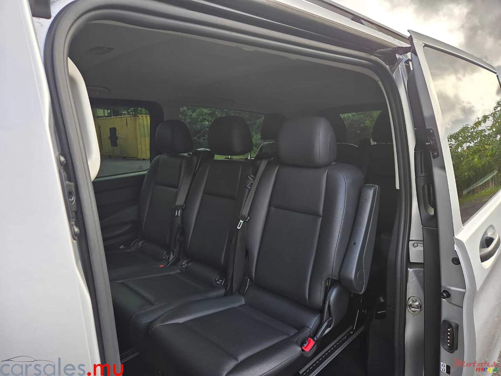 2024' Mercedes-Benz Vito Tourer 116 CDI photo #5