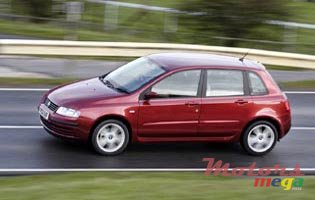2004' Fiat Stilo photo #1