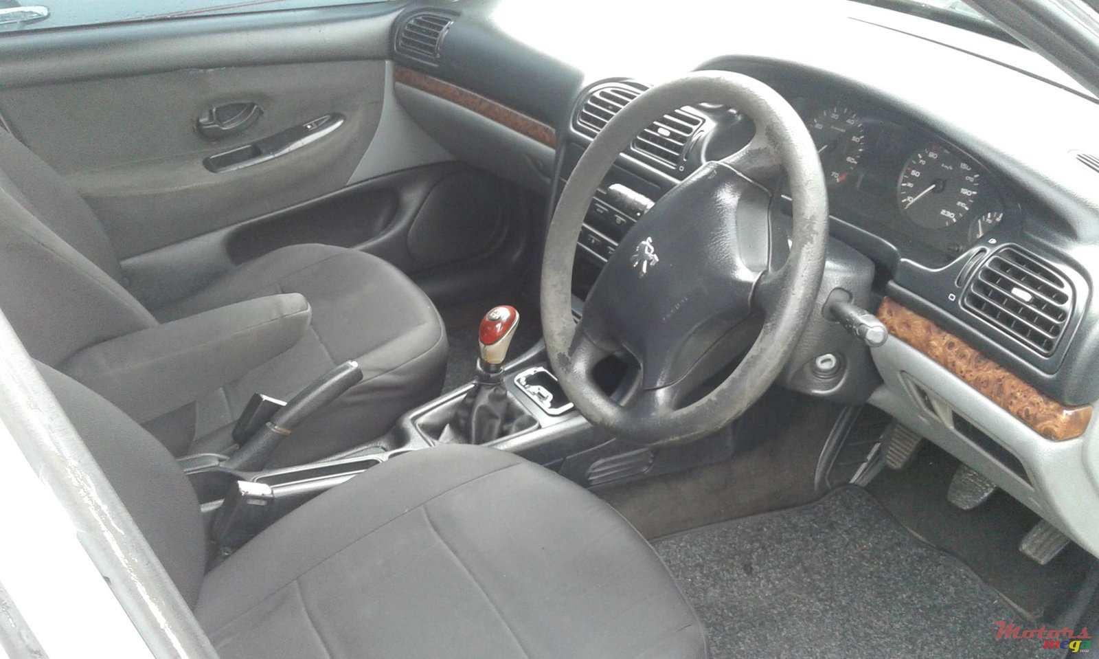 2000' Peugeot 406 photo #2