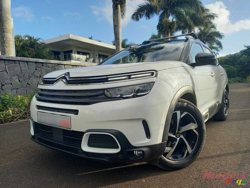 2021' Citroen C5 Aircross 1.6 photo #1
