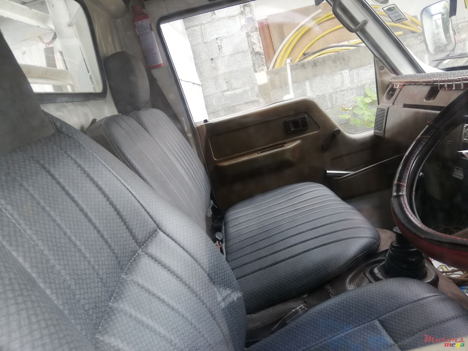 1990' Toyota Dyna 150 photo #3