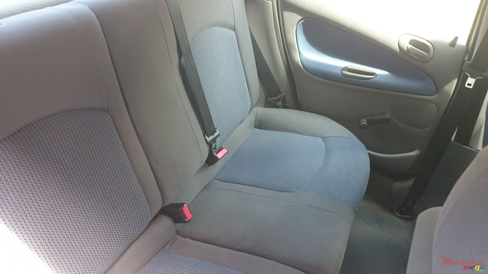 2004' Peugeot 206 photo #4