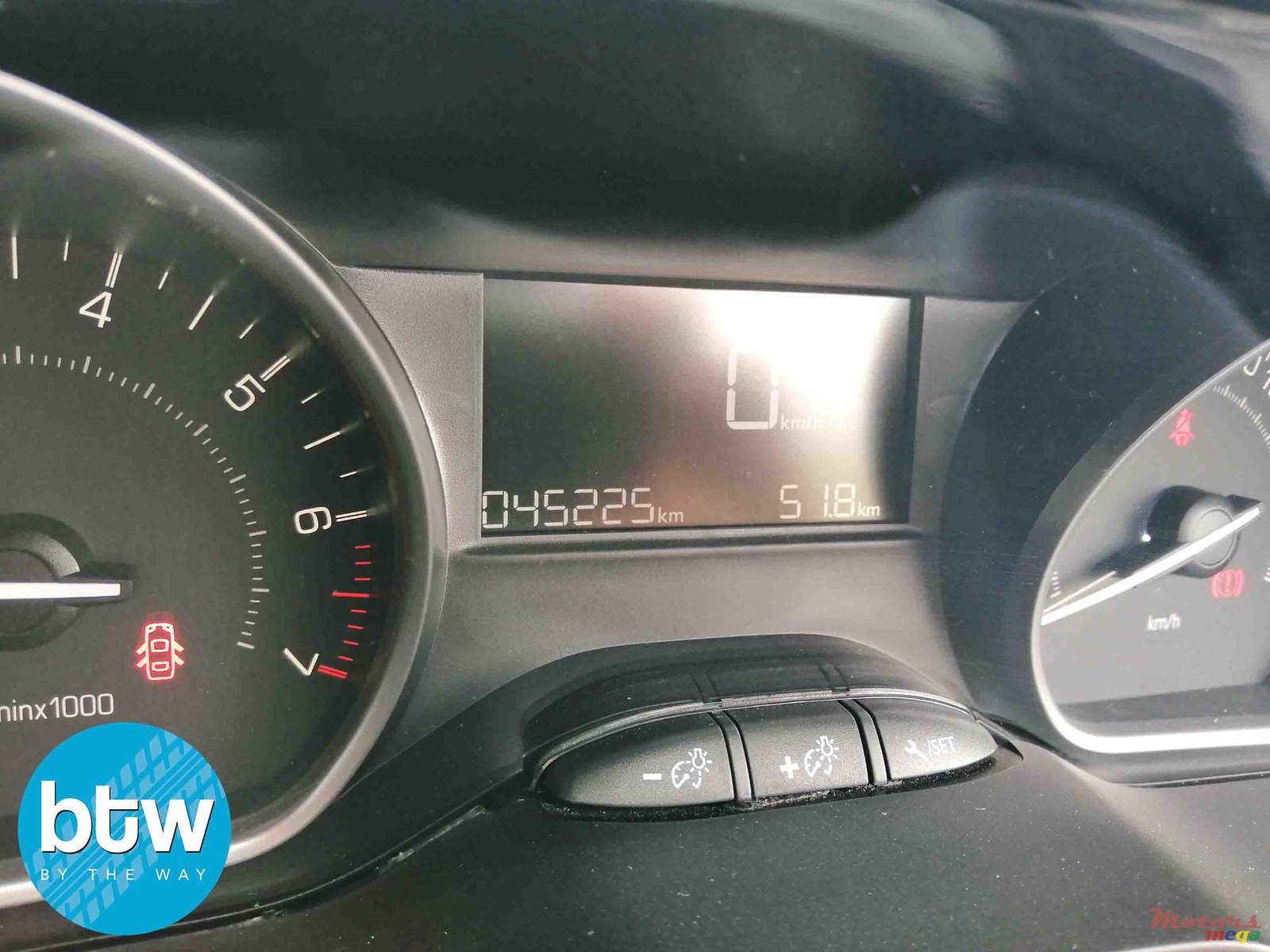 2018' Peugeot 2008 photo #7