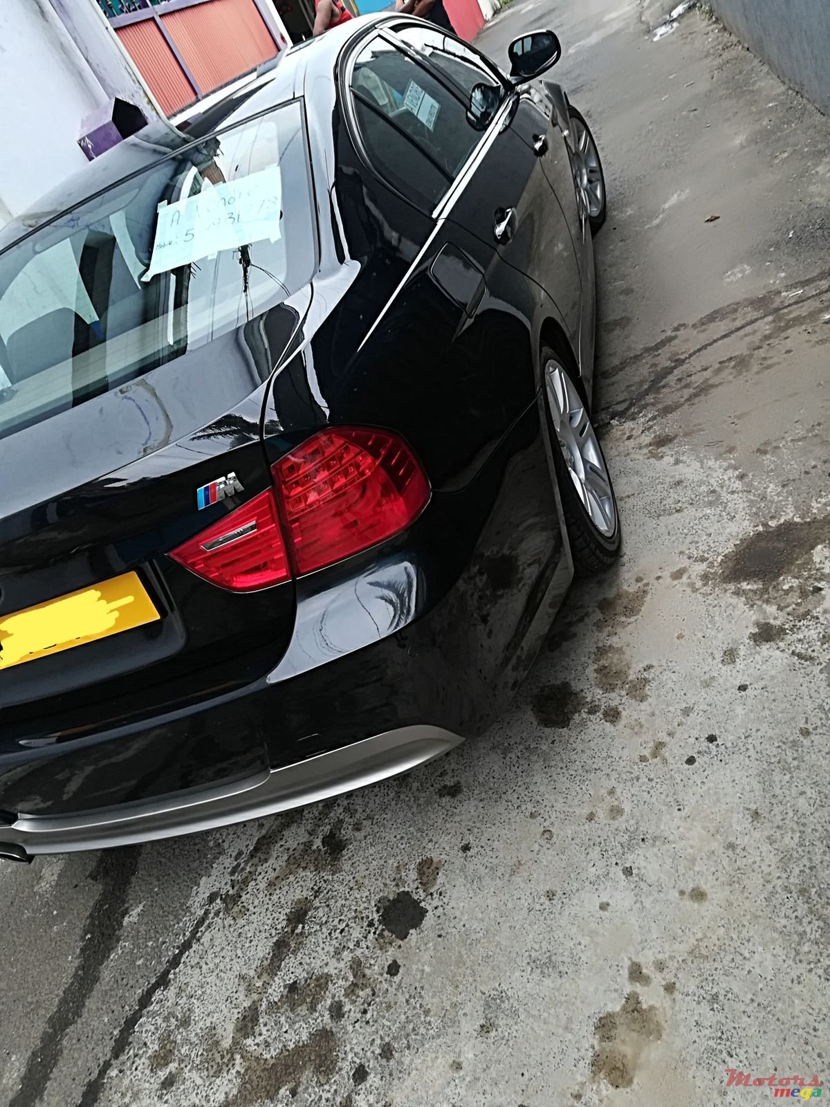 2009' BMW 318 photo #4