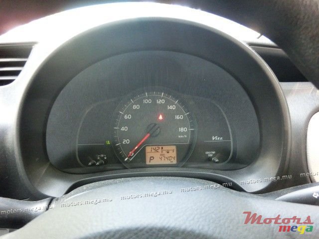 2010' Toyota Yaris photo #6