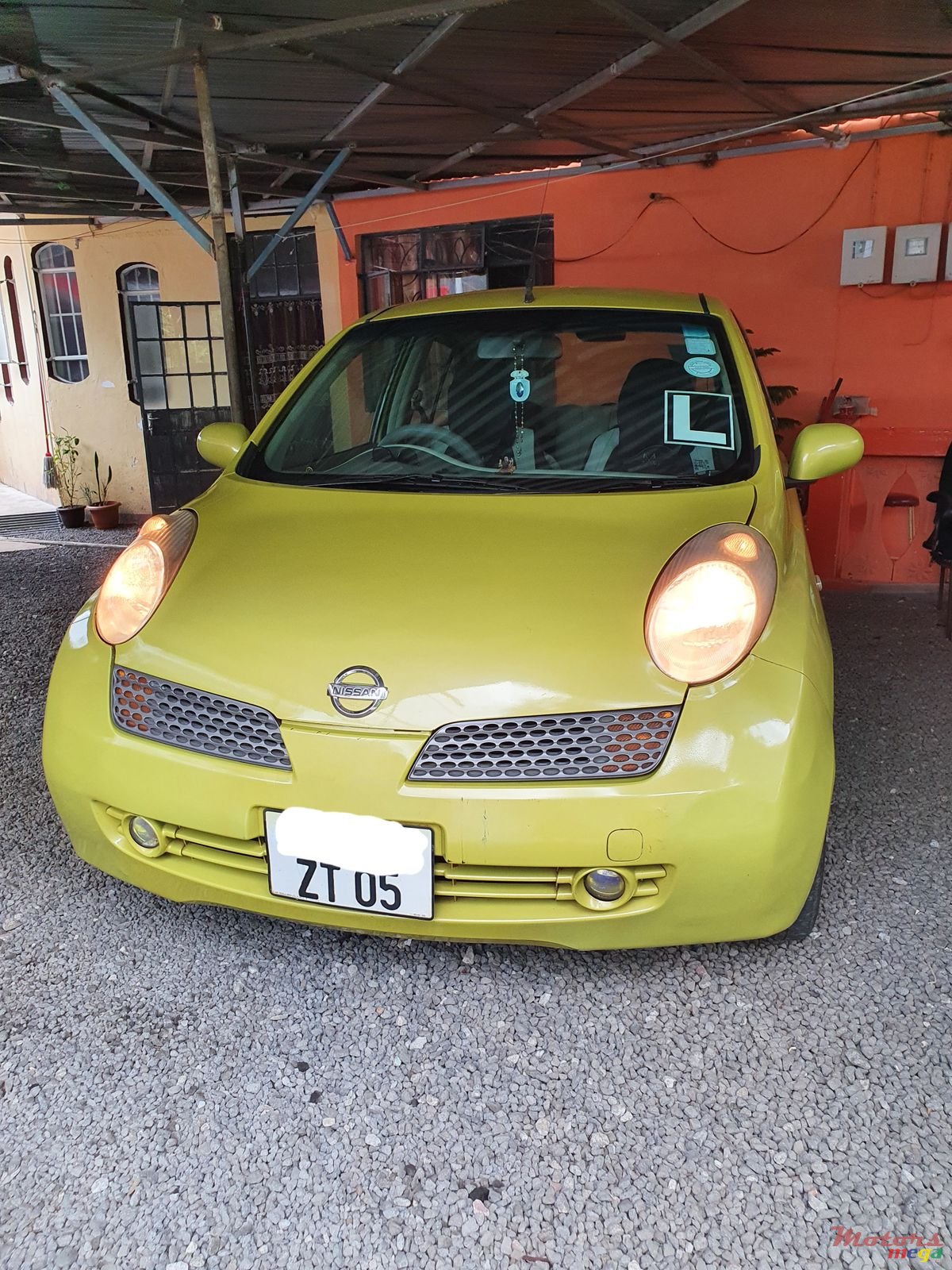 2005' Nissan March AK12 photo #2