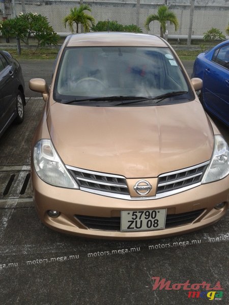 2008' Nissan photo #2